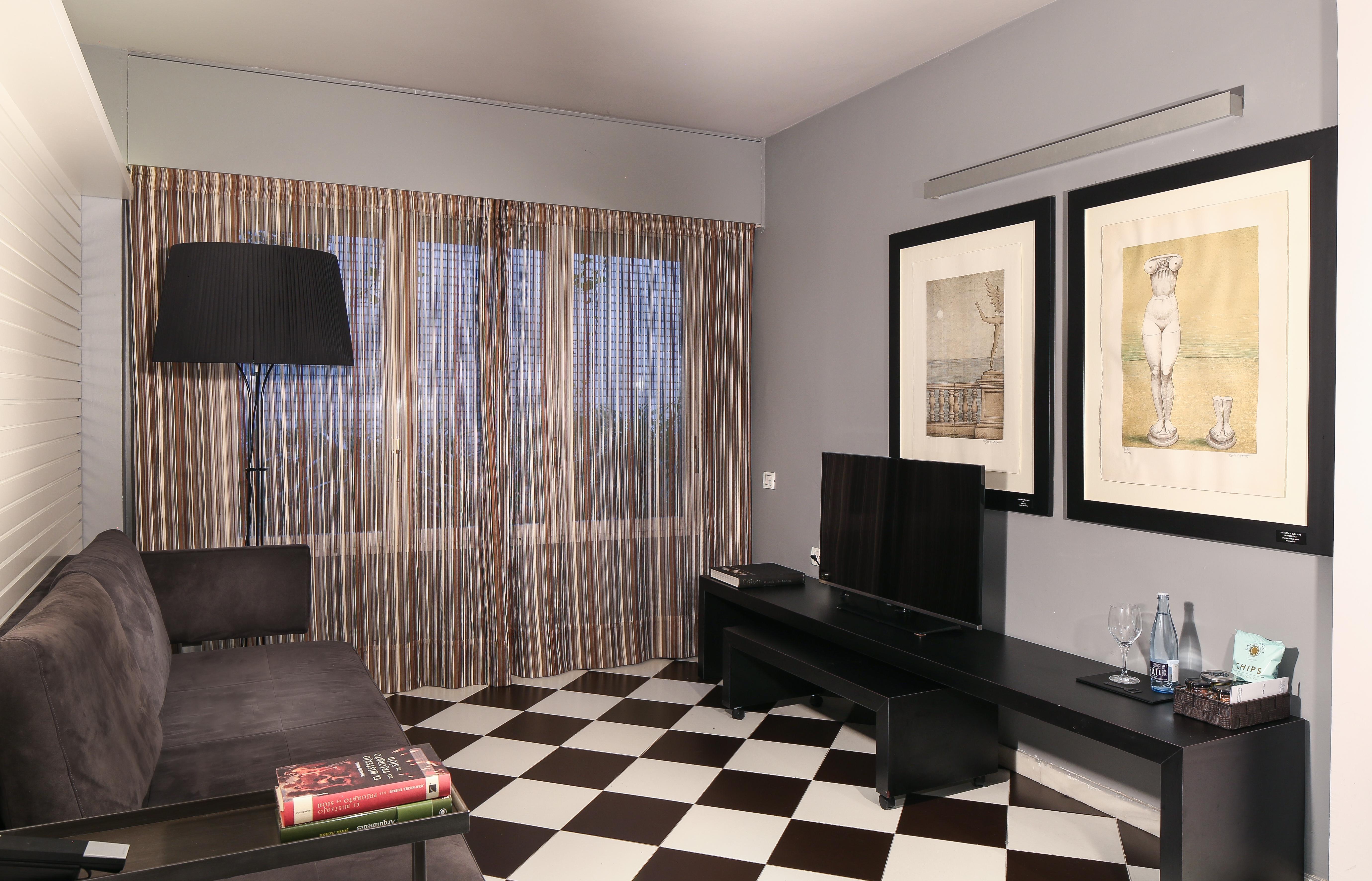 Hotel Gran Derby Suites, A Small Luxury Hotel Of The World Барселона Екстериор снимка