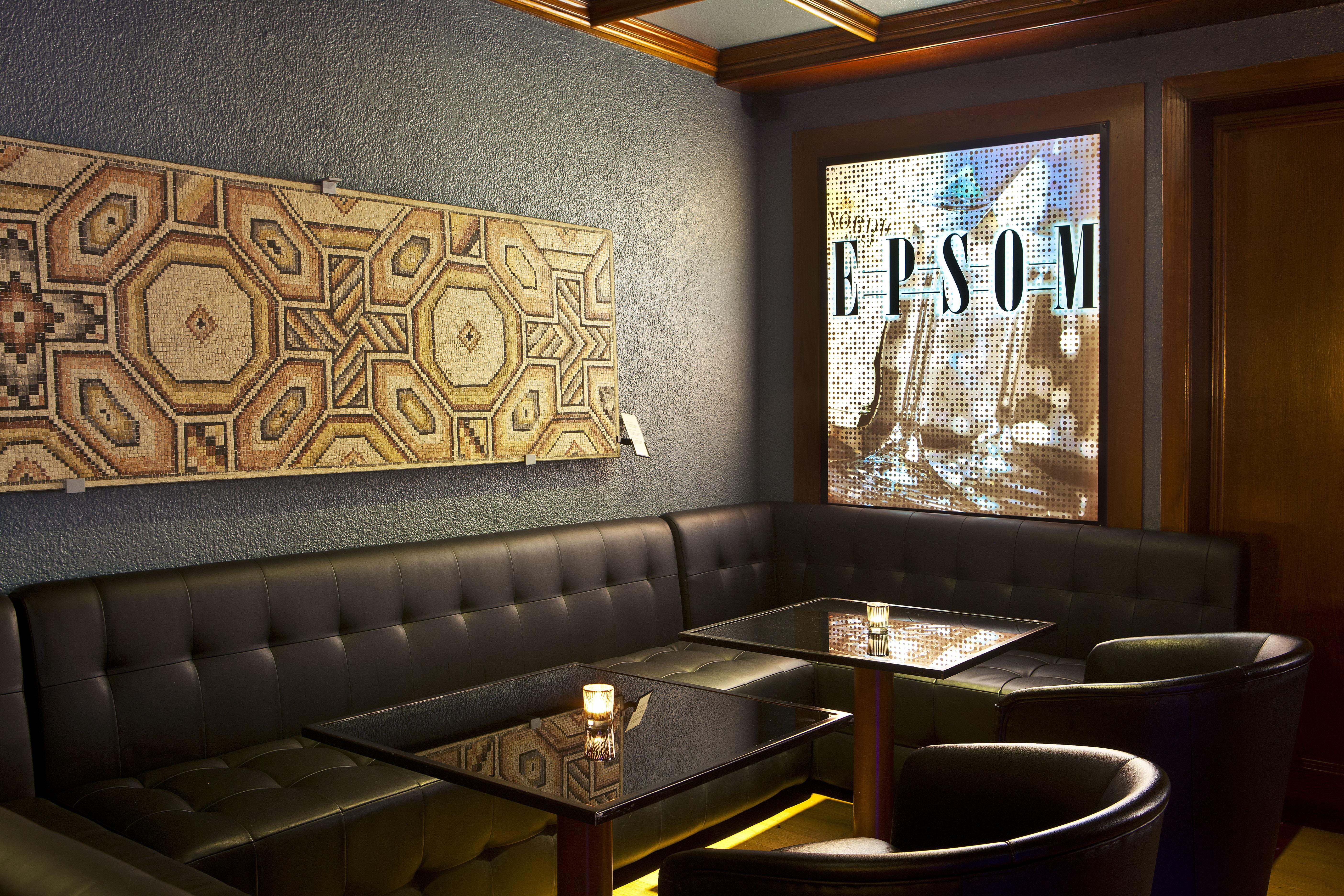 Hotel Gran Derby Suites, A Small Luxury Hotel Of The World Барселона Екстериор снимка