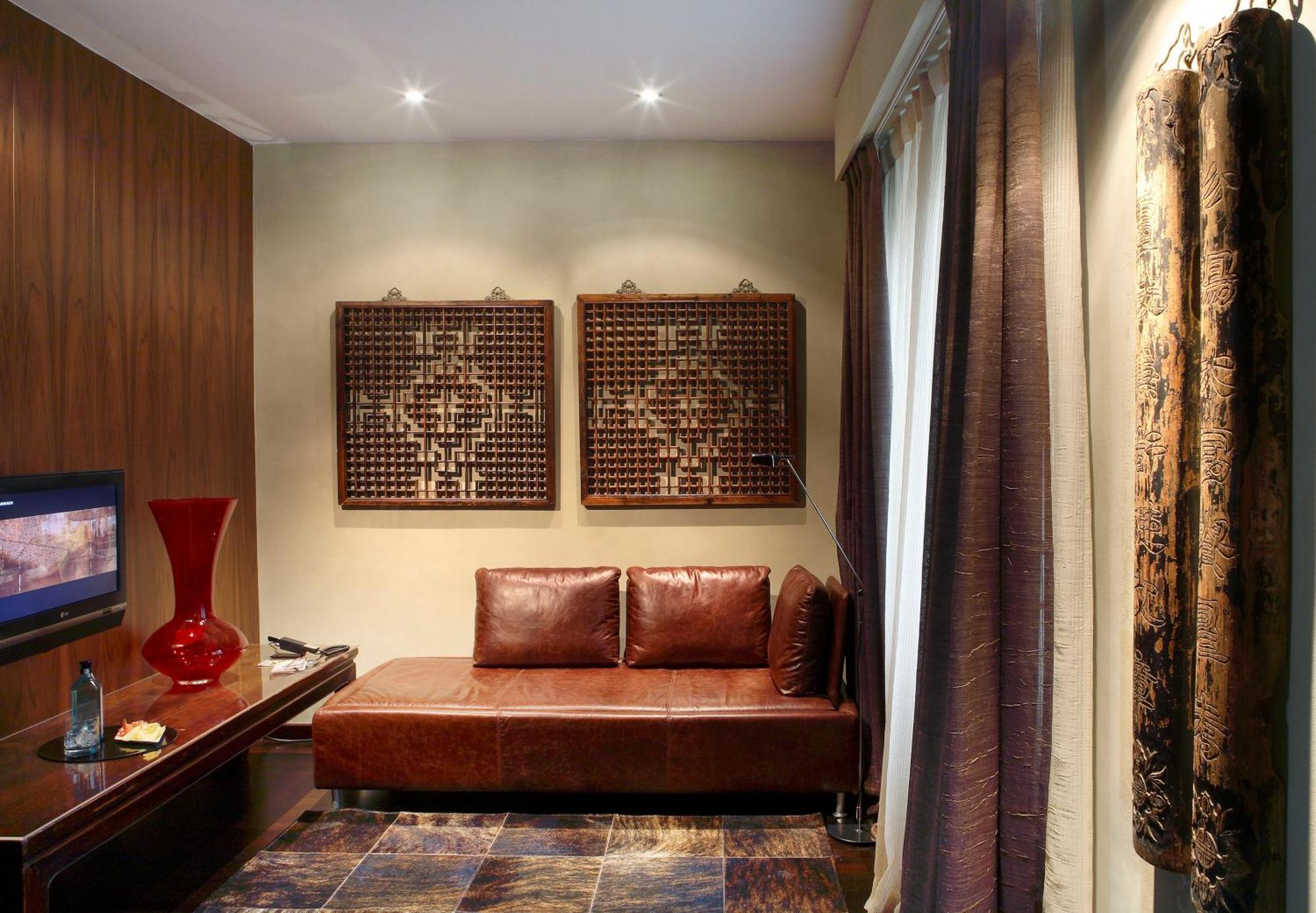 Hotel Gran Derby Suites, A Small Luxury Hotel Of The World Барселона Екстериор снимка